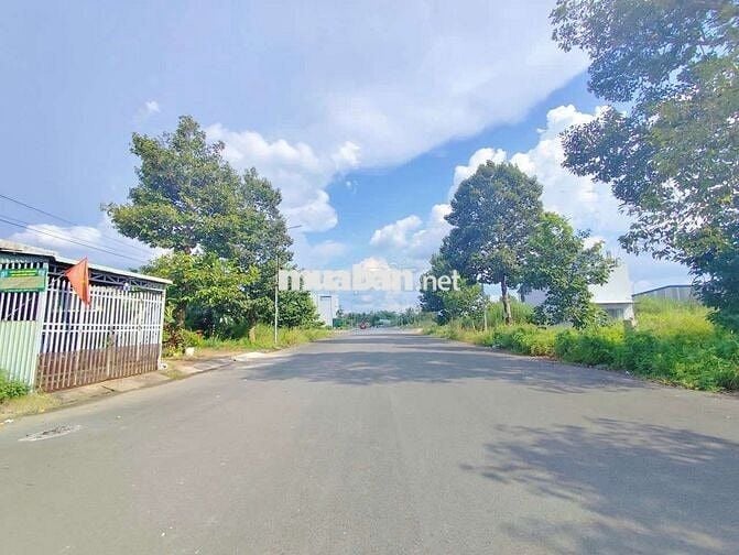 Bán Nền Đẹp 100m² Giá Tốt - Mặt Tiền Lộ Lớn 28m - Đường A4