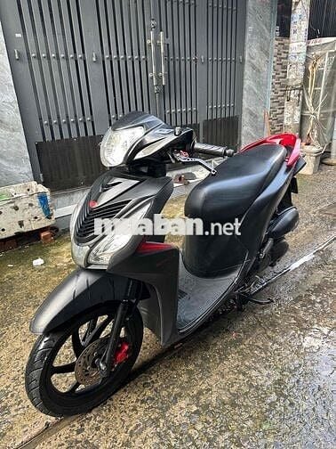 cần bán xe vision 2018