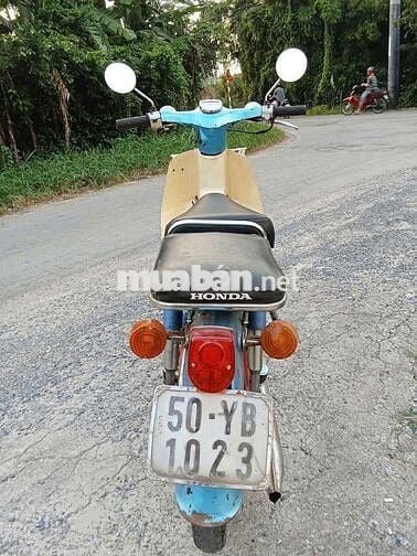 Honda Cúp 50cc .Máy Êm Ru .Học Sinh Đi Ko Bằng Lái