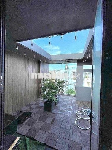 Bán gấp nhà mới, đẹp đường 24B KDC TÊN LỬA cạnh CV lớn