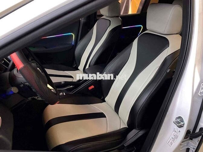 Honda City 2023 RS 1.5 AT - 14100 km