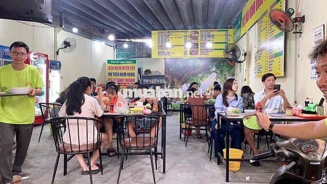 CẦN SANG QUÁN ĐANG HOẠT ĐỘNG giá 144triệu