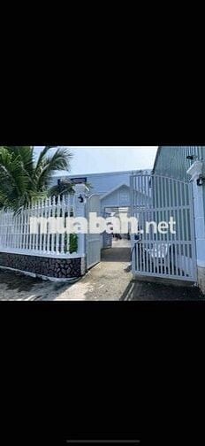 Nhà trọ MT đường Bùi Hữu Nghĩa, phòng có máy lạnh
