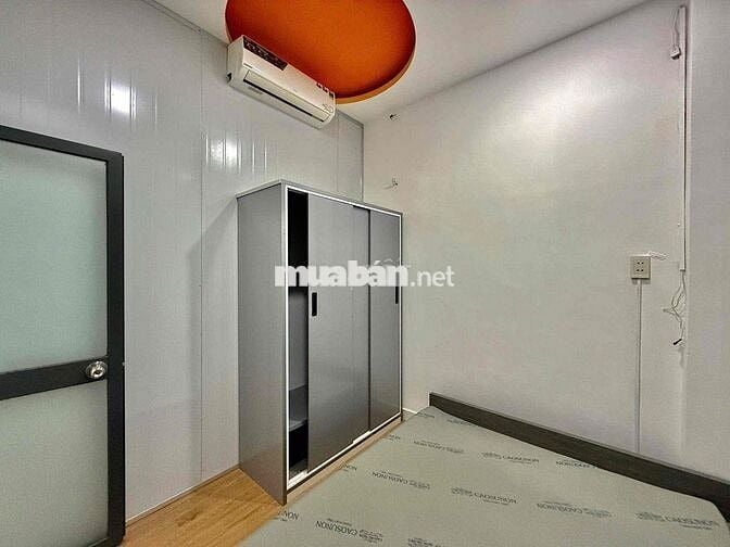 CHO THUÊ CĂN HỘ 2PN BAN CÔNG_55m2_FULL NT_GIẶT RIÊNG_NGAY VẠN HẠNH MAL