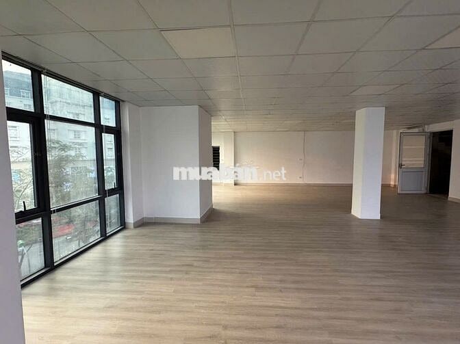 Văn phòng 43 Mễ Trì 160m² – 28 triệu/tháng