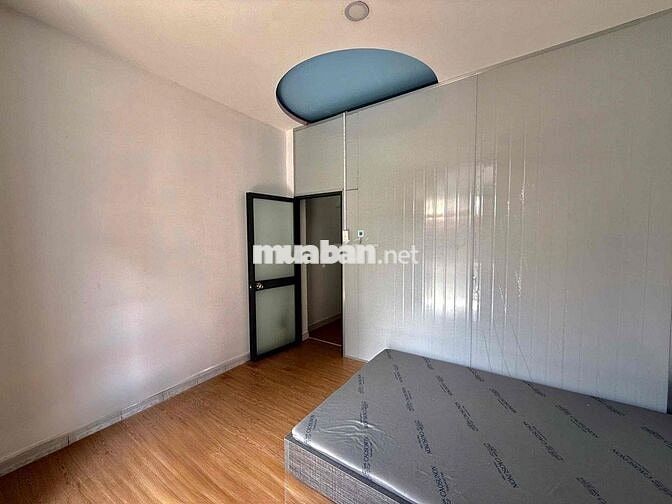 CHO THUÊ CĂN HỘ 2PN BAN CÔNG_55m2_FULL NT_GIẶT RIÊNG_NGAY VẠN HẠNH MAL