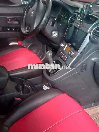 Kia Carens 2009 LX 1.6 MT - 120000 km