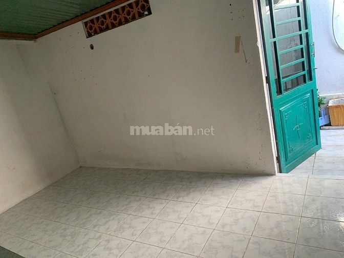 Cho Thuê nhà 40m2 giá 2tr500/tháng Điện nhà nước (cọc 1 tháng)