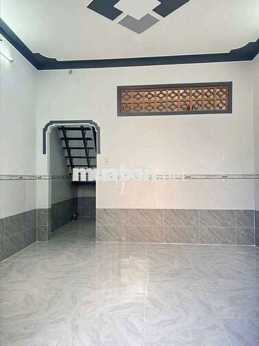Nhà bán 4x7 m 1 trệt 1 lầu giá 1 ty2 còn TL