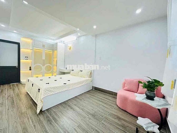 HÀNG HIẾM, NHÀ MỚI, NHỈNH 4T, NHÀ BÈ, HẺM XE HƠI.