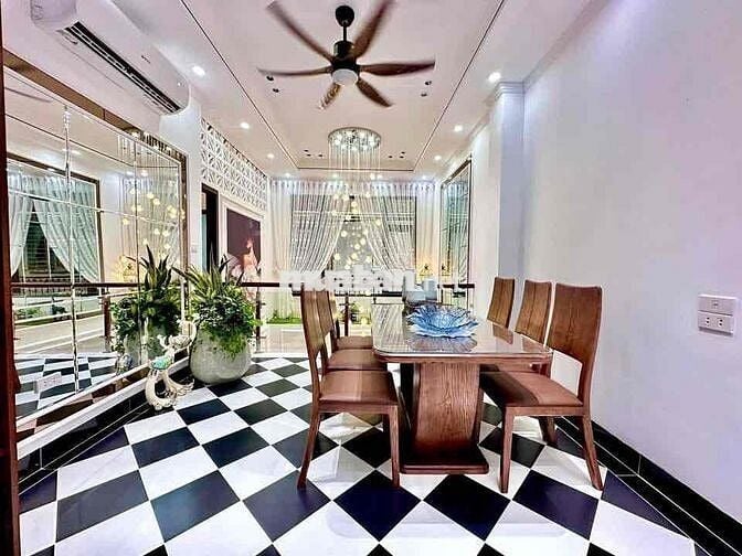 NGỌC KHÁNH – 63M – 6 TẦNG – GARA Ô TÔ – LÔ GÓC 3 THOÁNG