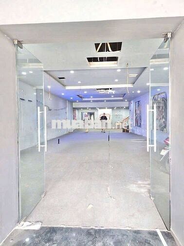 Cho thuê MBKD (450m + 230m lầu )MT tỉnh lộ 10, bình tân