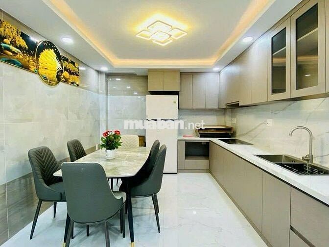 5.79 Tỷ! Nhà 4PN Phạm Viết Chánh, BT - DT 55m² - Đang thuê 16 Triệu/th