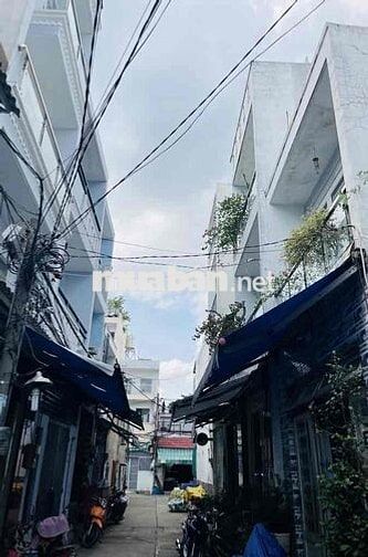 4.35 Tỷ, bán nhà 2 tầng, hẻm xe hơi 42 m2- Bình Tân, Lê Văn Quới