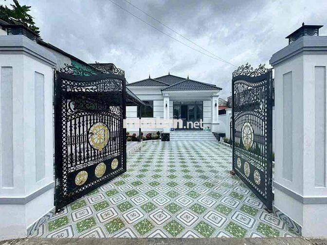 BÁN NHÀ ĐẸP SÂN VƯỜN – SỔ HỒNG RIÊNG