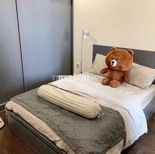 Cho thuê căn 2PN.2WC full nội thất đẹp tầng cao thoáng CC Novaland