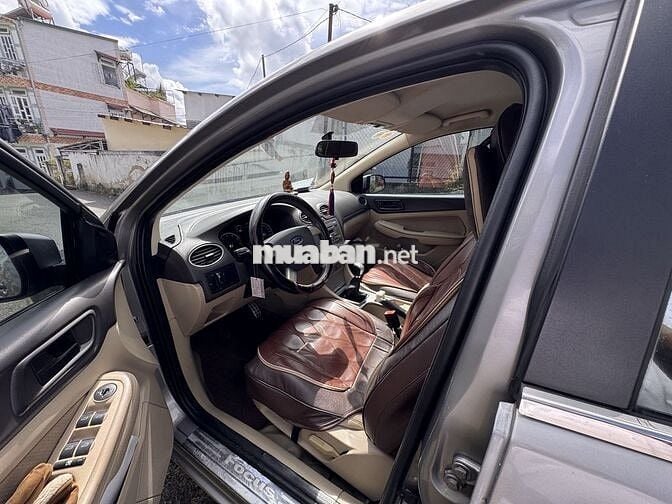 Ford Focus 2010 1.8 MT - 200000 km