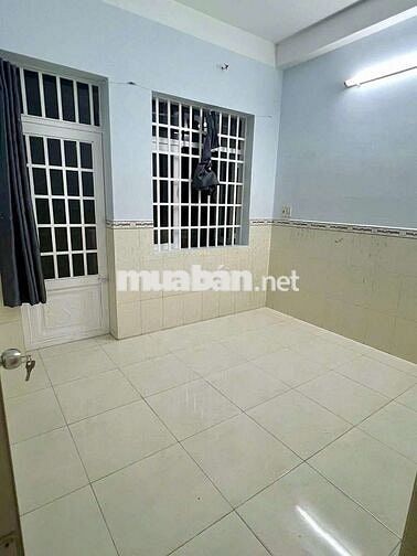 NHÀ CHO THUÊ 4PN _ NGÃ TƯ BỐN XÃ _ GIÁ THUÊ 8.5TR/TH