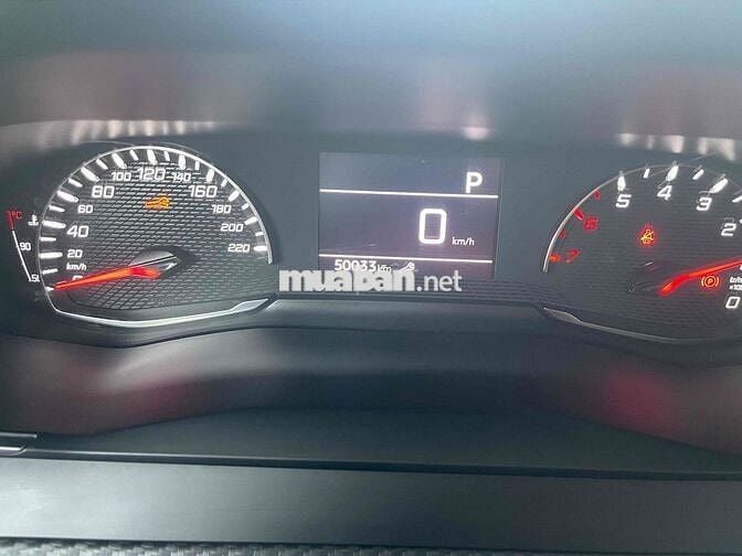 Peugeot 2008 2022 Active 1.2 AT - 50000 km