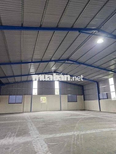 Cho thuê kho xưởng dg ao đôi , bình tân DT 700 m2 giá 70tr mới 100%