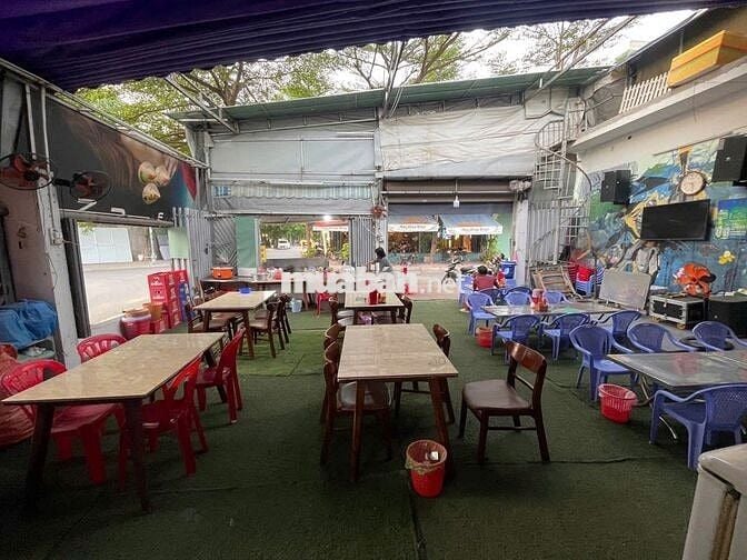 Cho thuê MB góc Đặng Thùy Trâm, DT: 9x10m. 2 Phòng, 1 WC, Gần ĐH VL