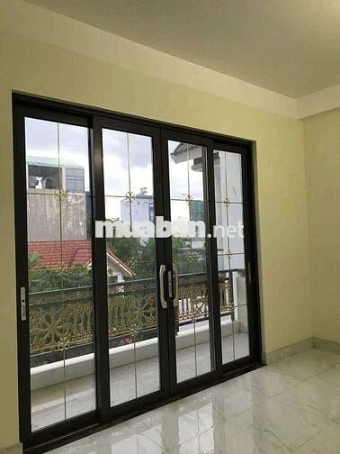 Cho thuê nhà có nội thất gần siêu thị Go