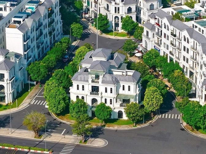 Nắm full giỏ hàng cho thuê nhà phố - Manhattan Vinhomes Grand Park