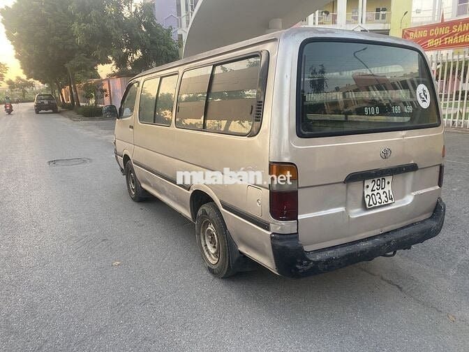 Toyota Hiace 2002 - 30000 km