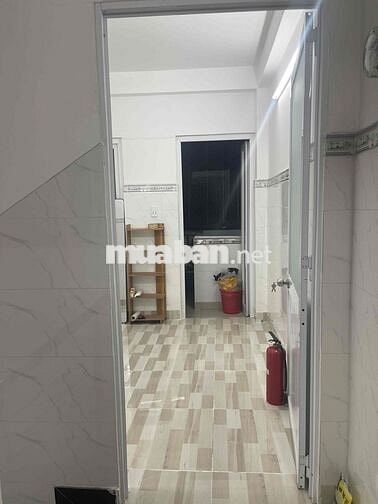 [Q.4] CHO THUÊ PHÒNG SÂN THƯỢNG TRONG NHÀ NGUYÊN CĂN - ƯU TIÊN NAM VP