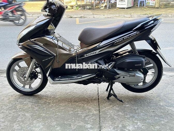 HONDA AIRBLADE FI 125 ĐỜI 2014- XE CÒN MỚI 95%