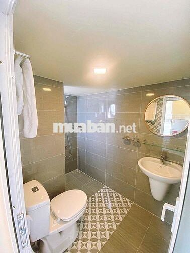 CHDV DUPLEX CỬA SỔ TRỜI - THANG MÁY - SÁT CẦU CHỮ Y QUẬN 5
