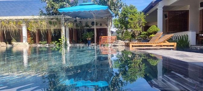 Resort 2,100m2 đất 3MT, View sân bay Phú Quốc và View biển, P Quốc