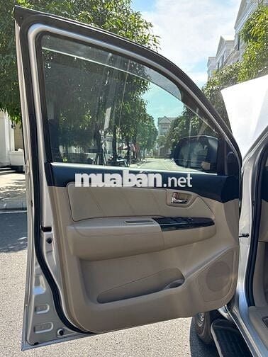 Toyota Fortuner 2016 2.7V 4X2 AT - 96000 km