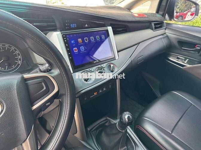 Toyota Innova 2022 E 2.0 MT - 88000 km