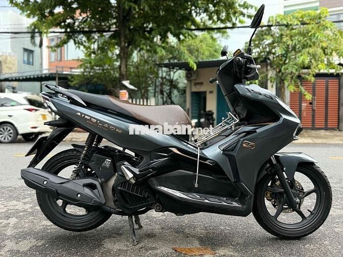Air Blade 150 Phanh Abs 2022 góp trả trước 7triệu
