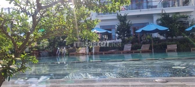 Resort 2,100m2 đất 3MT, View sân bay Phú Quốc và View biển, P Quốc