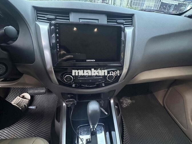 Nissan Navara 2020 2.5 AT 2WD (EL) premium