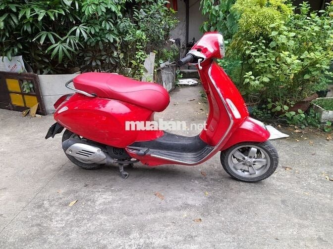 Dư dùng giá đình thành chiếc xe piaggio.primavera1