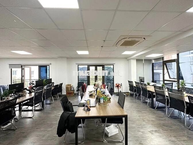 Cho thuê văn phòng 80m2 giá 13tr/th tại Hoàng Văn Thái nhà mới 100%