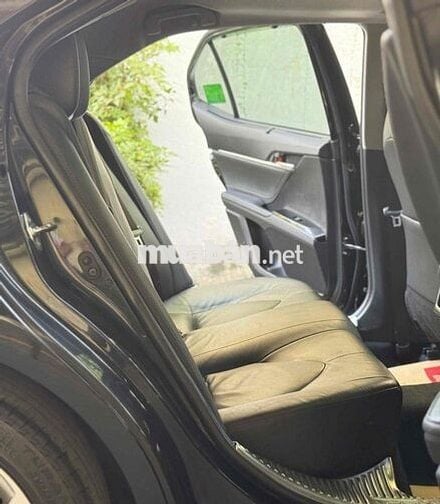 Camry 2019 2.5Q có thương thảo