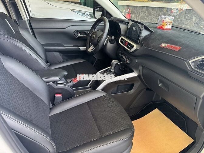 TOYOTA RAIZE 1.0 Turbo Tặng 100% trước bạ