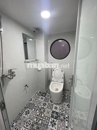 BÁN CĂN HỘ TẦNG 2 TẬP THỂ PHỐ.NGUYỄN CHÍ THANH - FULL NỘI THẤT