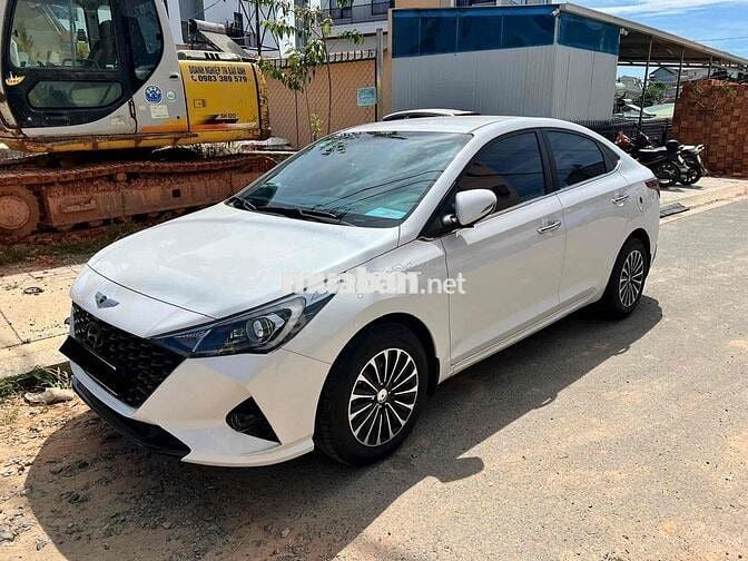 Hyundai Accent 1.4 MT 2021