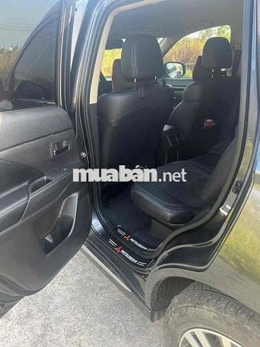 Mitsubishi Outlander 2023 2.0 CVT - 24000 km