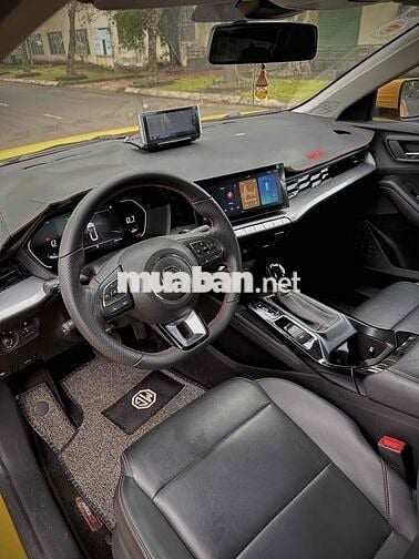 MG MG5 2022 Luxury - 25000 km
