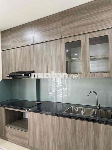 CCMN 1 phòng ngủ 28m2 tiện nghi, vị trí trung tâm Q. Hai Bà trưng