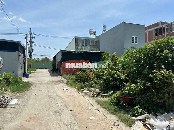 Đất Khu Huỳnh Thị Quyến giá 2ty450