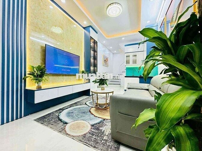 Cực Rẻ ! Nhà Phố Thái Thịnh - Ngõ To Rộng -Lô Góc - Nội Thất Xịn Mịn
