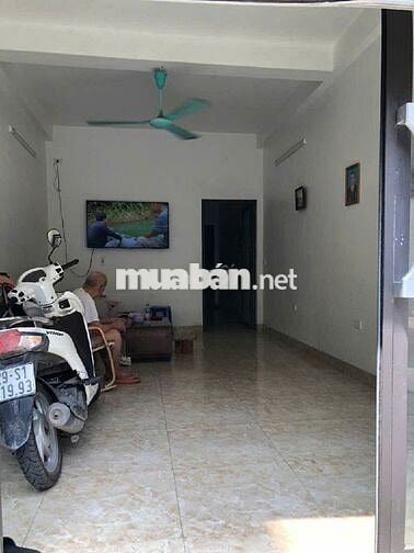 NHÀ 3 TẦNG KINH DOANH NGAY SÁT KCN  Kim Chung Đông Anh HN
