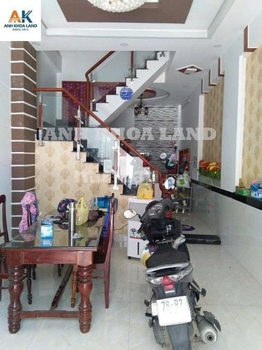 Bán nhà đẹp 4 tầng ngay đường 50 Hiệp Bình Chánh. DTSD 168m2, SHR